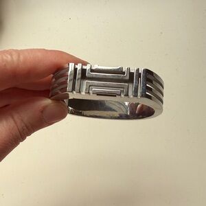 Tory Burch Silver-Tone Geometric Open Cuff Bracelet